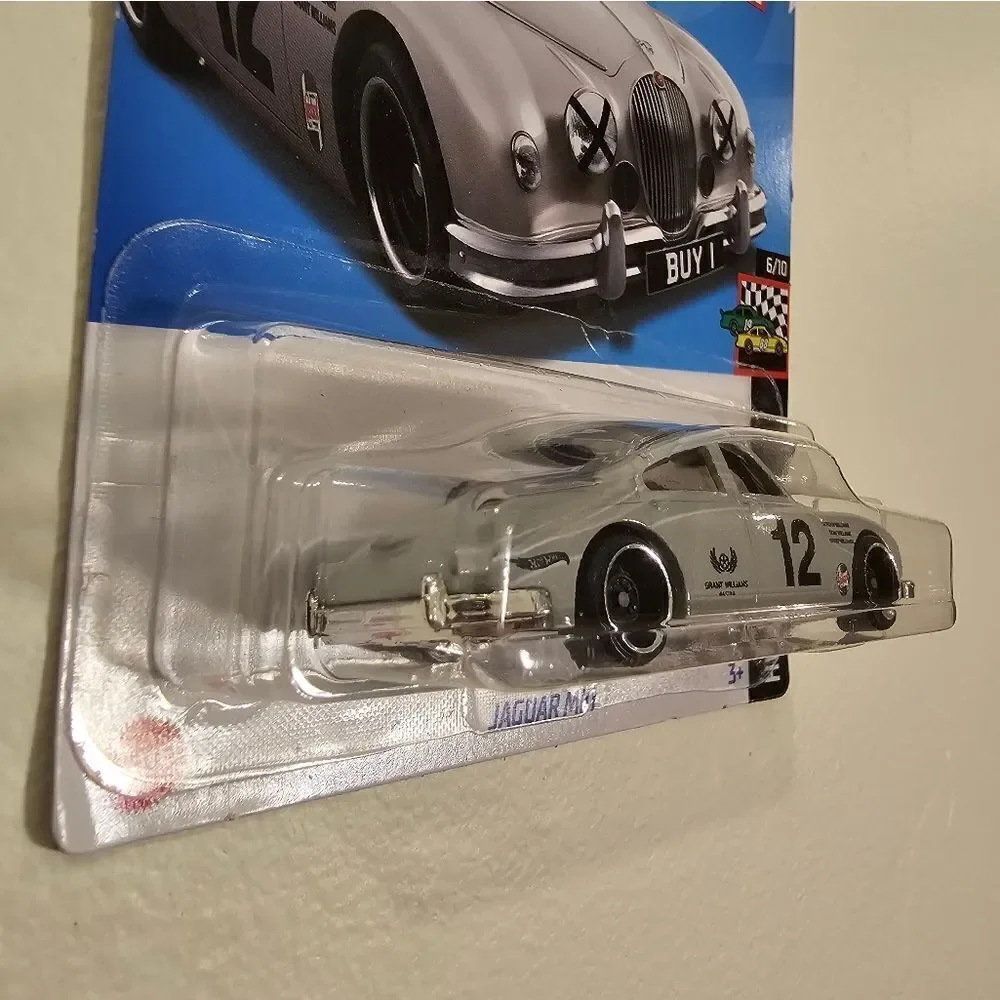 Hot Wheels Car Jaguar MK1 Mark 1 New Model 2024 HW Race Day Hotwheels 🆕 HRY80